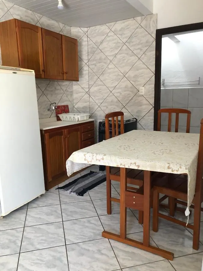 Apartamentos Vó Lela Bombinhas 0*,  Brasil