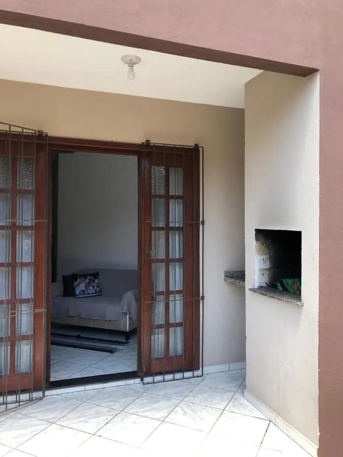 Apartamentos Vo Lela Bombinhas
